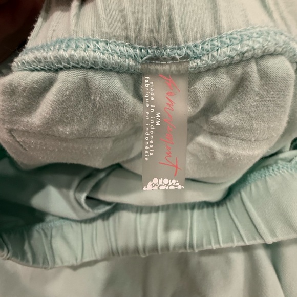 Free People Hot Shot Harem Jogger Pants in Mojito, size Medium EUC! - Picture 6 of 7